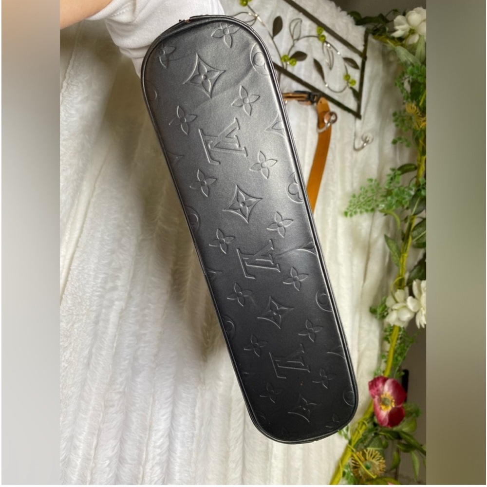 Authenticated! Pristine Louis Vuitton Gunmetal Ma… - image 5